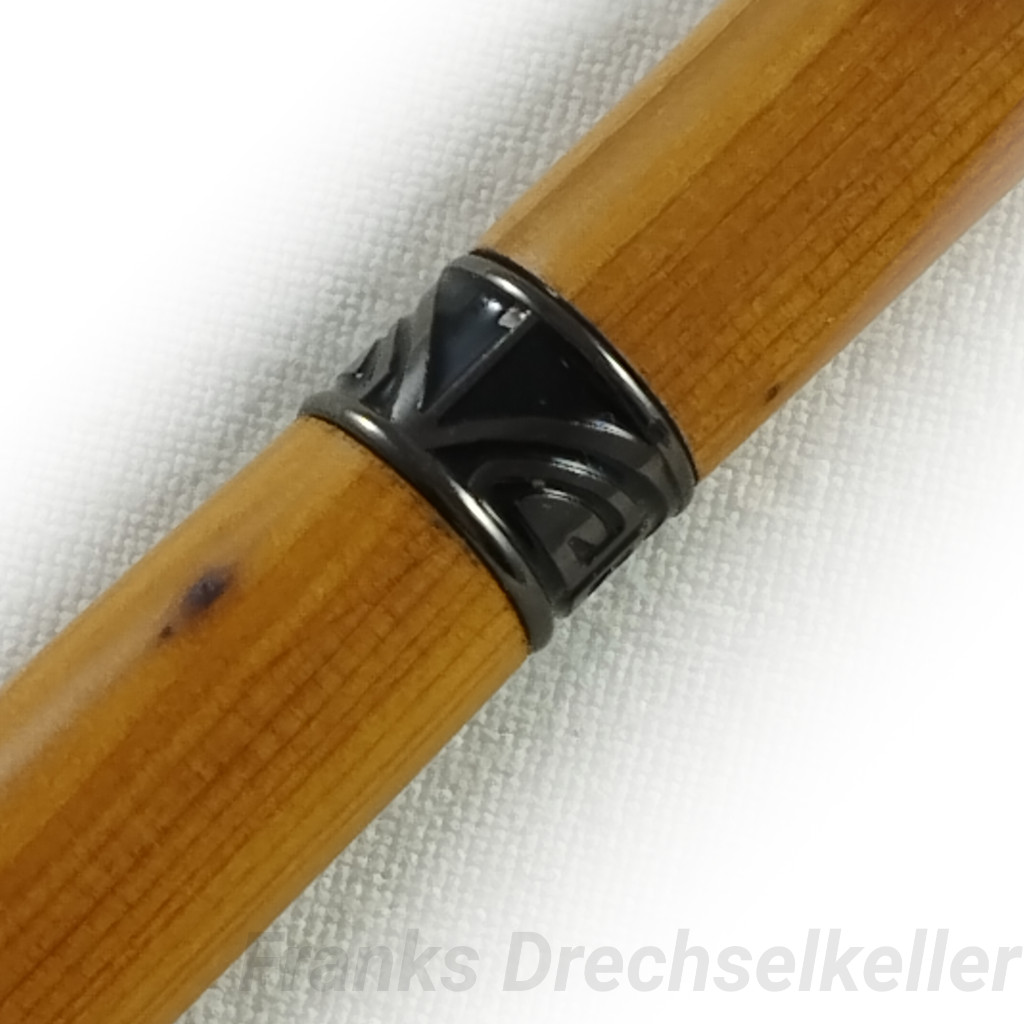Drehkugelschreiber Modell "Cabot II", Farbe Gun Metal, Holz Eibe – Bild 3