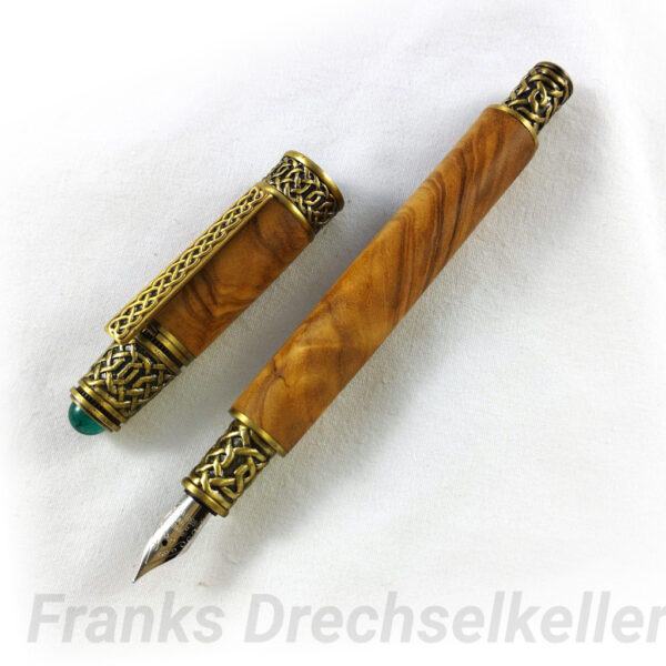 Füller Modell "Cassiopeia", Farbe Antik Messing, Holz Olive
