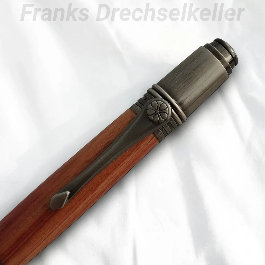 Drehkugelschreiber "Aquila", Farbe Antik Messing, Holz Rosenholz – Bild 2